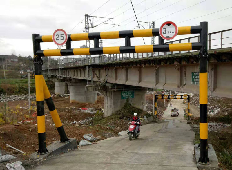 万宁液压限高架
