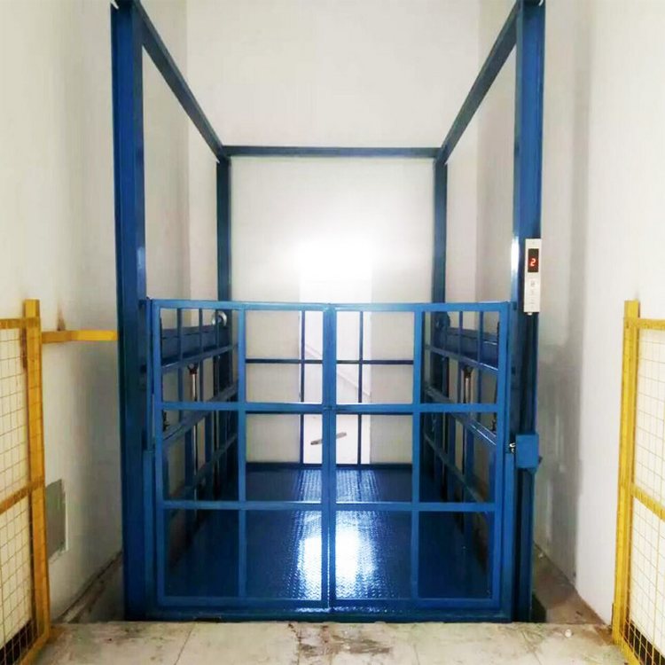 万宁仓库货物提升机